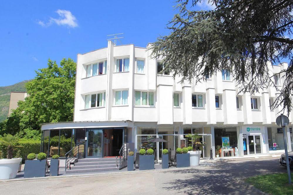 Le Mokca Hotel Meylan Exterior foto